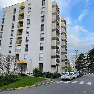  Appartement Bel Composé De Deux